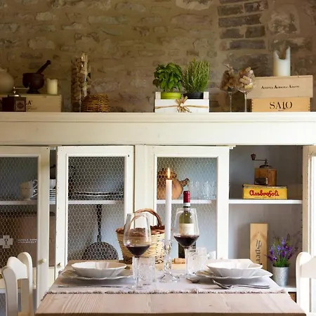 B&B La Casetta Del Postino Bed & Breakfast