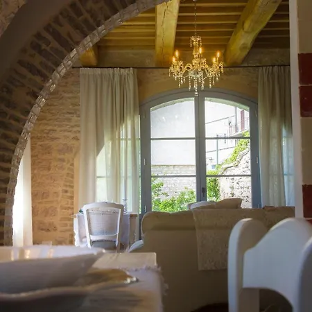 Bed & Breakfast B&B La Casetta Del Postino Gualdo Tadino