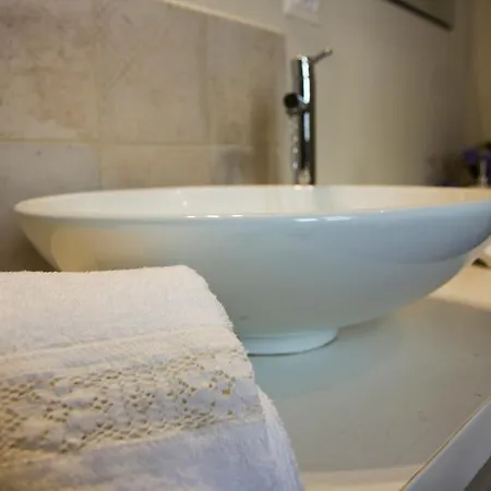 B&B La Casetta Del Postino Bed & Breakfast *